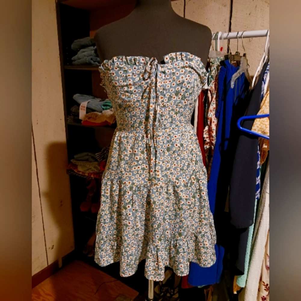 SHEIN floral strapless mini dress